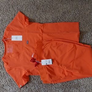 NWT Figs scrub set- sunset orange